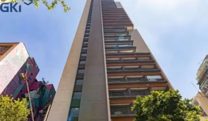Studio reformado a venda, mobiliado, com 24,9 m. AU,lazer. Próx. ao metrô República e Pça Roosevelt.
