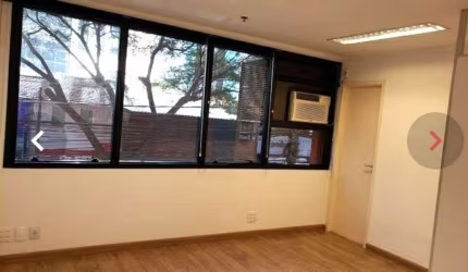 28 M² AU COMERCIAL PERTINHO DO SHOPPING VILA OPLÍMPIA