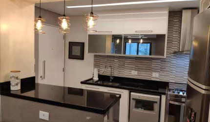 EXCELENTE APARTAMENTO PRÓXIMO AO METRÔ PRAÇA DA ÁRVORE