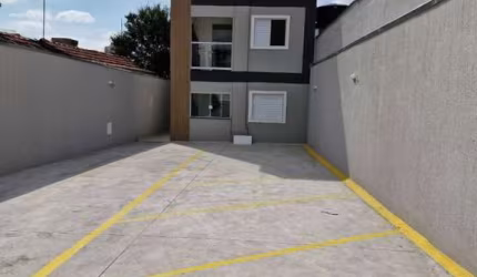 Apartamento Moderno, Sacada com Churrasqueira e Excelente Localização