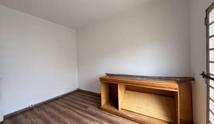 CASA COMERCIAL NO CAMBUCI