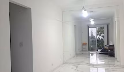 APARTAMENTO PRÓXIMO METRÔ