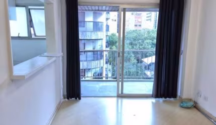 Moema, 1 dormitório e 1 vaga