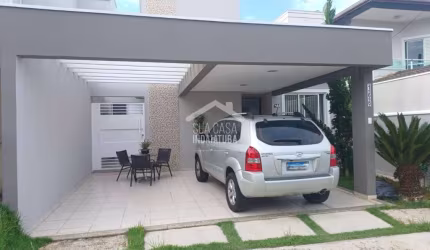 Casa térrea com móveis planejados no condomínio Villagio de Itaíci