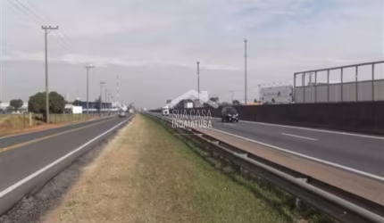Área Industrial e Comercial localizada a 15km do aeroporto de Viracopos e de frente para a rodovia Santos Dumont