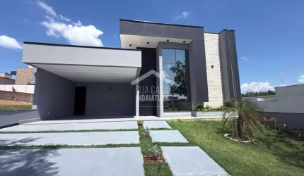 Casa a venda no condomínio Laguna - Indaiatuba