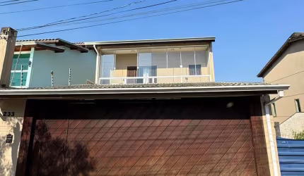 Belíssima casa a venda no Portal dos Ipês- ACEITA PERMUTA EM APARTAMENTO