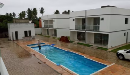 Casa em condomínio fechado com 3 quartos à venda na IMBASSAI, Imbassai, Mata de São João, 115 m2 por R$ 540.000