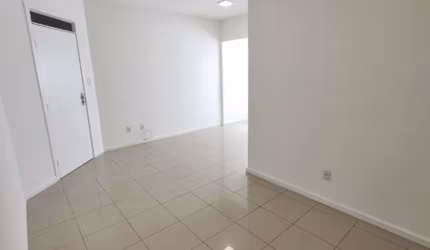 Apartamento com 3 quartos à venda na Rua Márcio Baptista, Stiep, Salvador, 70 m2 por R$ 480.000