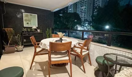 Apartamento com 4 quartos à venda na Alameda Piatã, Campinas de Brotas, Salvador, 143 m2 por R$ 1.100.000