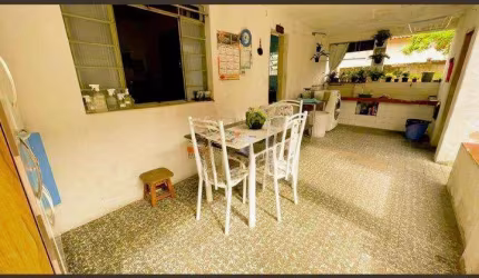 Casa para Venda em Belo Horizonte, São Francisco, 3 dormitórios, 2 banheiros, 2 vagas