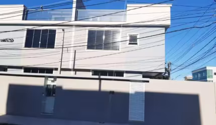 TRIPLEX EM COSTAZUL