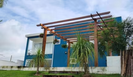 Casa em Condomínio para Venda e Locação
