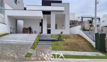 Casa à venda no bairro Parque Residencial Itapeti - Mogi das Cruzes/SP