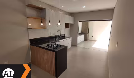 Casa à venda no Condomínio Villaggio Ipanema   Área terreno 154m2 7mx22m Área construída 114 m2 3 quartos sendo 1 suíte