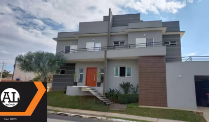 Lindo sobrado à venda no condomínio Villazul em Sorocaba em excelente localização