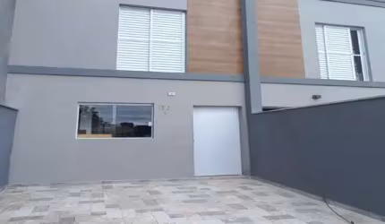 5 casas a venda no bairro Cajuru do Sul todas com dois dormitórios, garagem fechada e área gourmet, em Sorocaba 2 casas com 55 m2 com duas vagas Garag