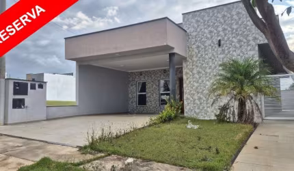 Casa térrea para locação no Condomínio IBITI Reserva com 3 suítes moduladas sendo uma com closet, área gourmet, 4 aparelhos de ar condicionados