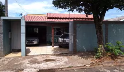 Casa à venda - Bairro Conjunto Parigot de Souza 3 em Londrina