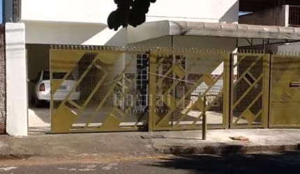 Casa à venda - Bairro Vila Matarazzo em Londrina
