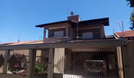 Casa à venda - Bairro Monte Belo em Londrina