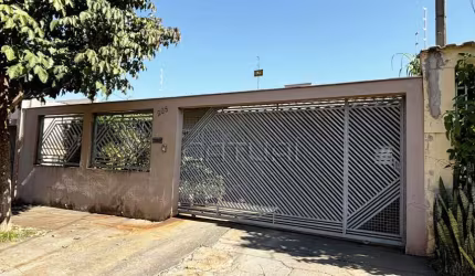 Casa à venda - Bairro Jardim Alvorada em Londrina