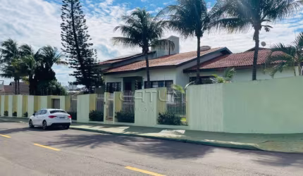 Casa à venda - Bairro Vale de San Izidro, Londrina