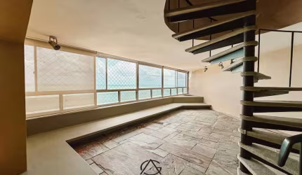 Cobertura Duplex na Beira-Mar de Pidade - 320 m², 3 quartos e 3 vagas - Edf Saveiro