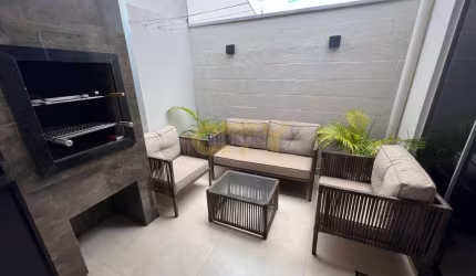 Vende-se Casa Condomínio Rubi -VG