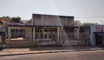 Vende-se Casa Comercial Av. Dom Bosco Bairro Dom Aquino