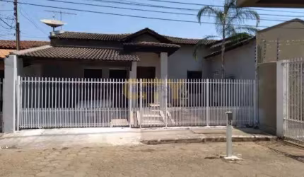 Vende-se Casa em Condomínio Bairro Boa Esperança