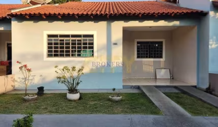 Vende-se Casa em Condomínio Cristo Rei-VG