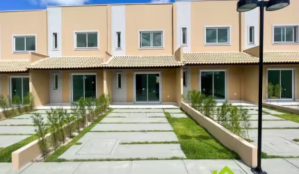 Casa Duplex a Venda 02 Quartos Condomínio Milano em Aquiraz- Ceará