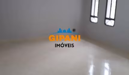 Linda Casa de 03 Dormitórios com suíte próximo a região central