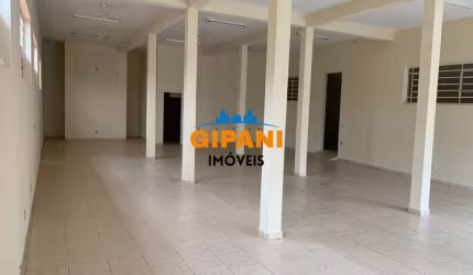 Ótima Sala Comercial pra Alugar  no Bairro Jardim Haruji
