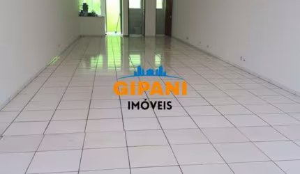 Salão Comercial Térreo Área Central 100m²