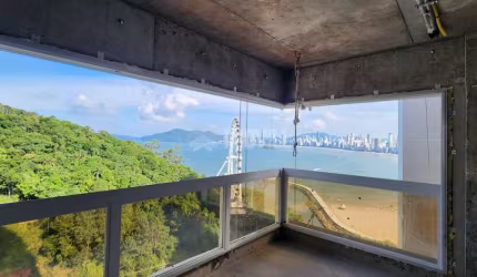 APARTAMENTO ALTO PADRÃO FG NA QUADRA DO MAR COM VISTA DEFINITIVA DO MAR NO PONTAL NORTE
