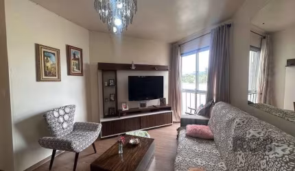 Apartamento a venda, dois dormitórios mobiliado no bairro Cristal.