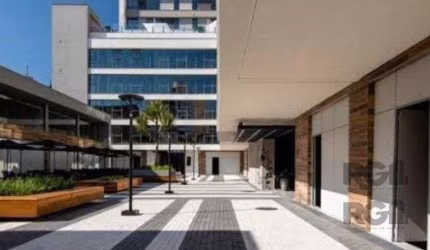 Apartamento belíssimo de 02 dormitórios com garagem coberta.