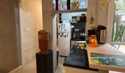Apartamento 4 dormitórios no Bom fim com patio churrasqueira e 1 vaga de garagem