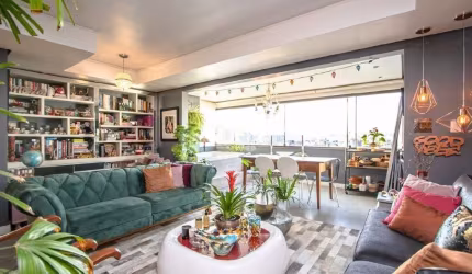 Apartamento 3 Suites/quartos no bairro Menino Deus, em Porto Alegre