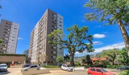 Apartamento de 2 quartos , suite ,  garagem em Condomínio Clube no bairro Teresó