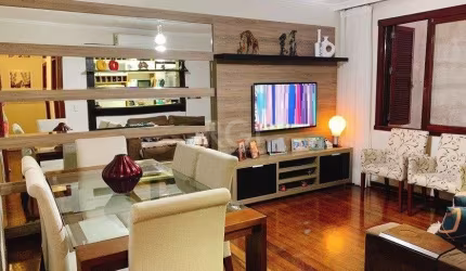 Apartamento no bairro Auxiliadora de 3 dormitórios e vaga
