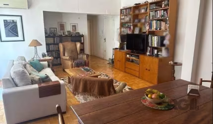 Apartamento 3 dormitórios, 1 suíte, 1 vaga - 110,58m² no Bairro Floresta