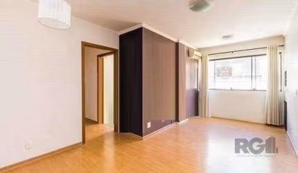Apartamento 2 dormitórios 1 suíte 1 vaga no Bairro Ipanema - 68m²