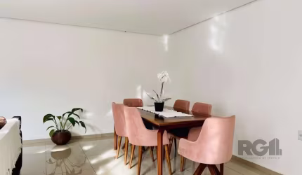 Apartamento 2 dormitórios à venda Medianeira Porto Alegre/RS