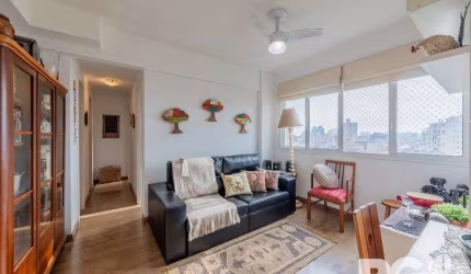 Apartamento de 65 m2 com 3 dormitórios sendo 1 suíte e 1 vaga no bairro Azenha.