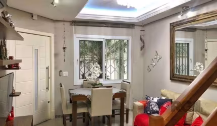 Casa em condomínio 114m² - 3 dormitórios, 1 suíte e 2 vagas no bairro Sarandi