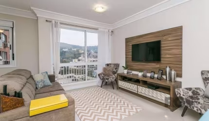 Apartamento 70m² - 3 dormitórios, 1 vaga no bairro Partenon