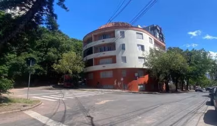 Apartamento no bairro Floresta - 3 dormitórios
